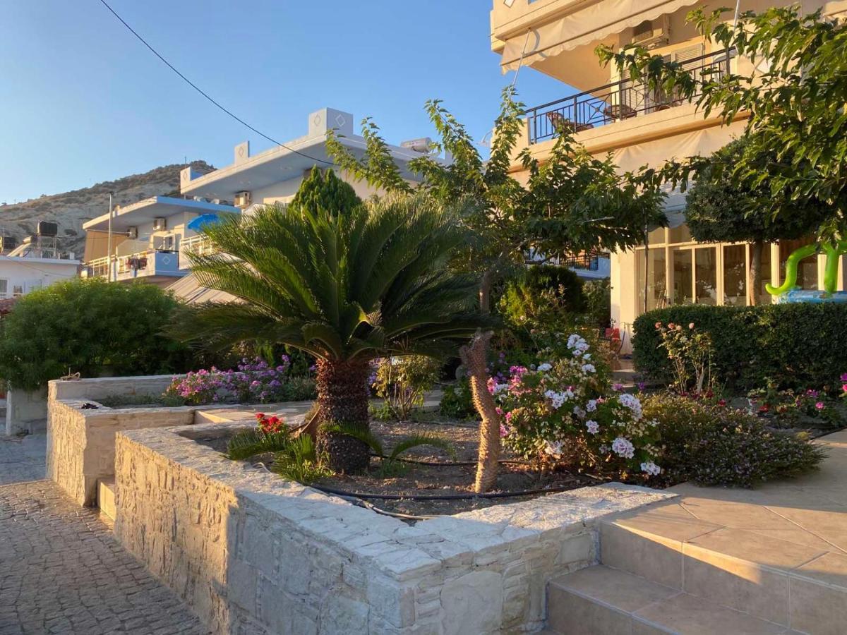 Sindonia Beach Apartment'S Psari Forada Exterior photo