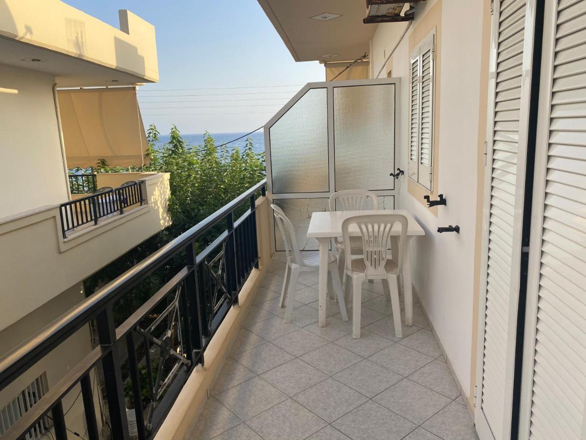 Sindonia Beach Apartment'S Psari Forada Exterior photo