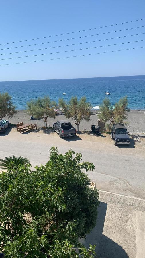 Sindonia Beach Apartment'S Psari Forada Exterior photo